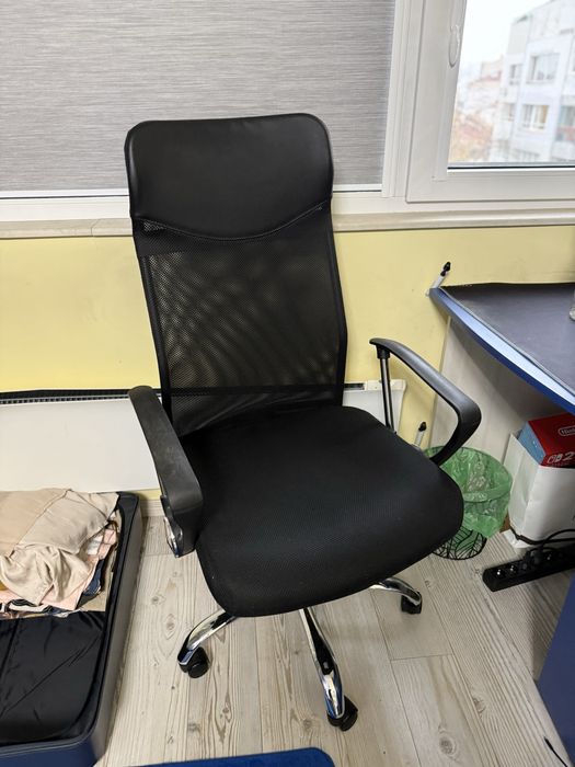 Офис стол за компютър