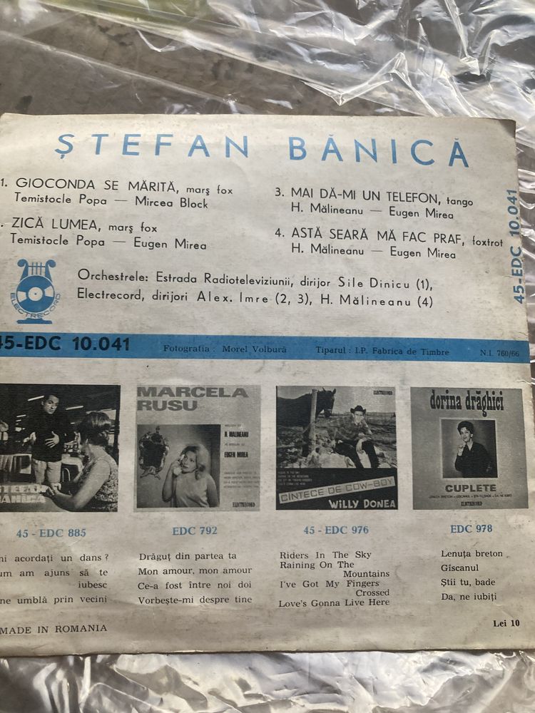 Vinil pastrat in conditii foarte bune