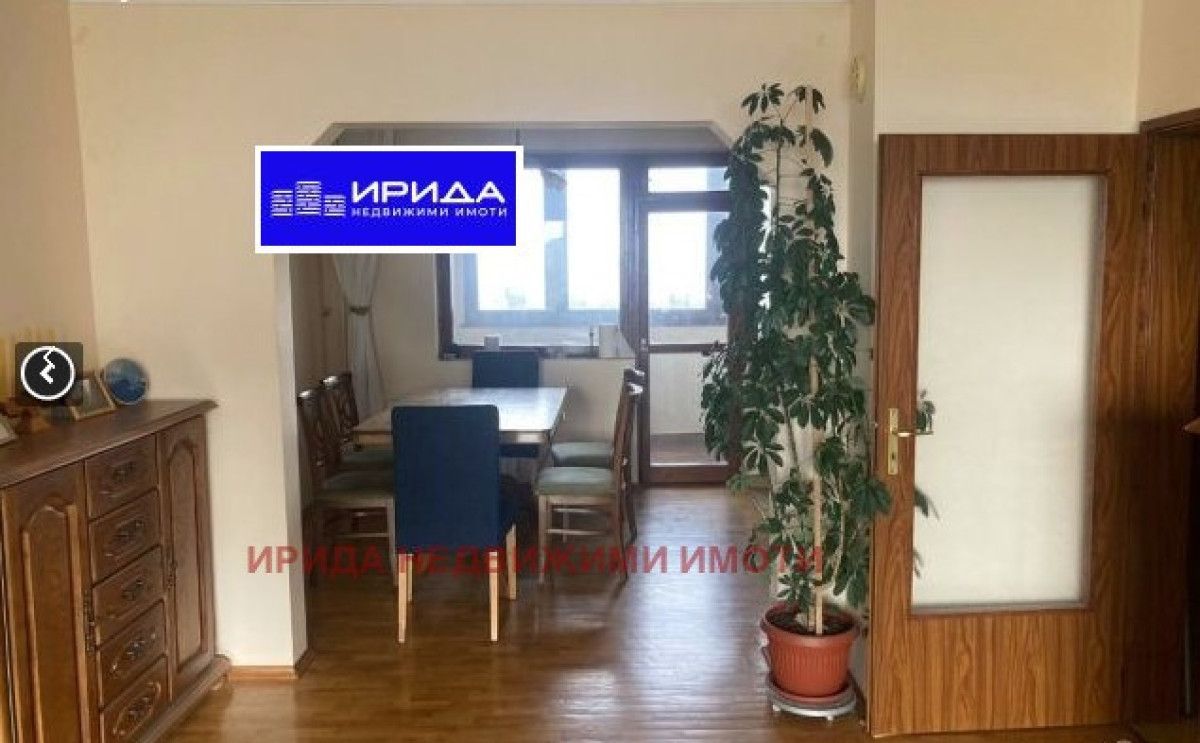 Продава се Тристаен апартамент в София, Лагера - 118 кв.м за 2111 €/кв.м - Снимка #1