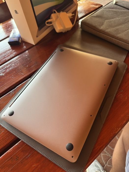 MacBook Pro M1 2020 ca nou