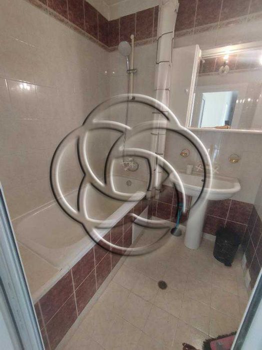 Дава се под наем Четиристаен апартамент в София, Люлин 6 - 95 кв.м за 700 € - Снимка #1