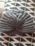 Vind turban de culoare gri