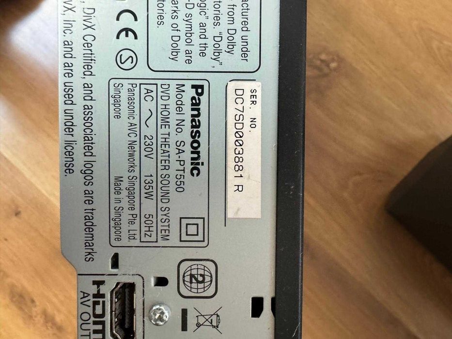 Sistem audio Panasonic 5.1, model SA-PT550, cu telecomanda