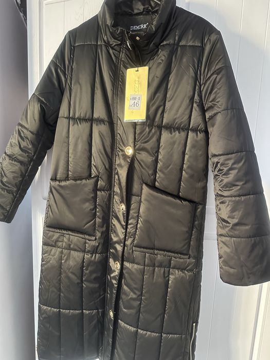 Продам куртку новую, заказала размер не подошел