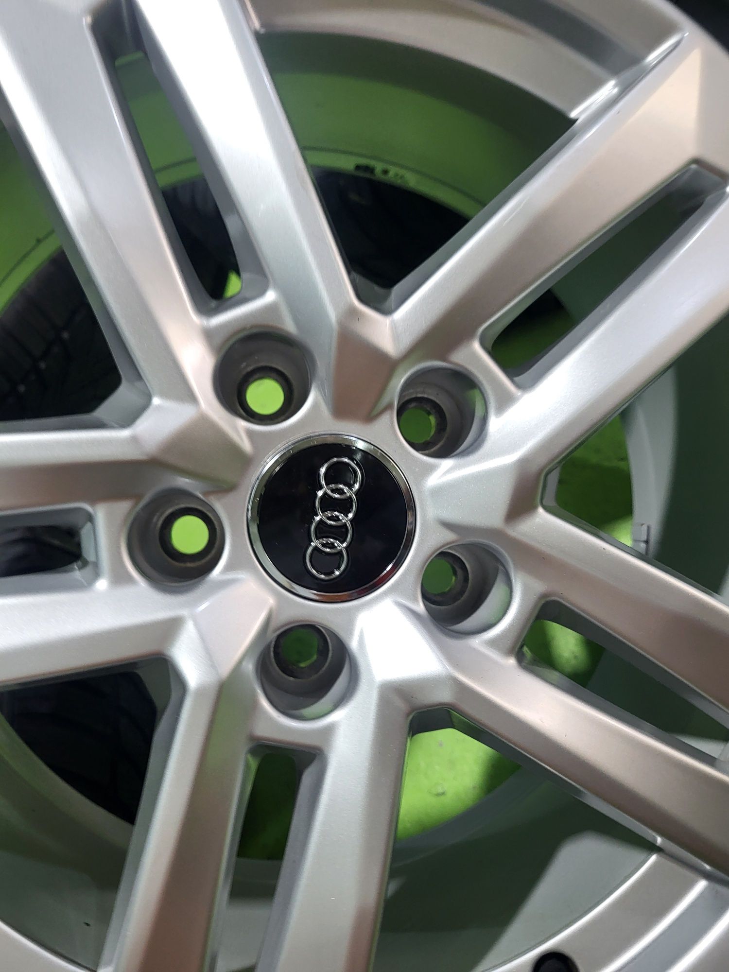 17 5x112 Audi A4 B8 B9 лети джанти 5х112 Ауди А4 Vw Passat Golf 5 6 7