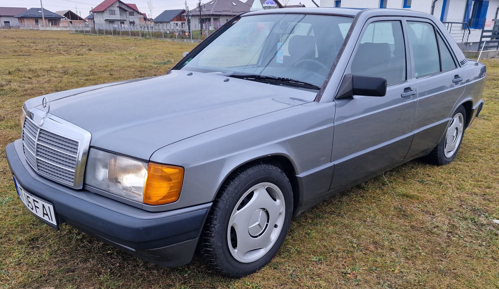 De vanzare mercedes benz 190 e