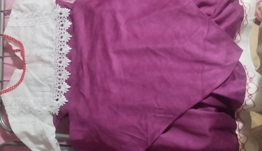 продаю платья из мультик Маша 2-3 лет  цена 3500