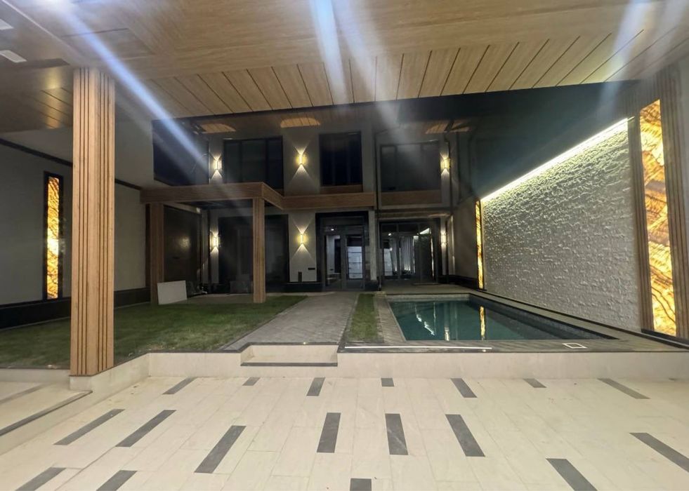 Ракатбоши Новый Авторский Дом 3.7 сотки (420м2)