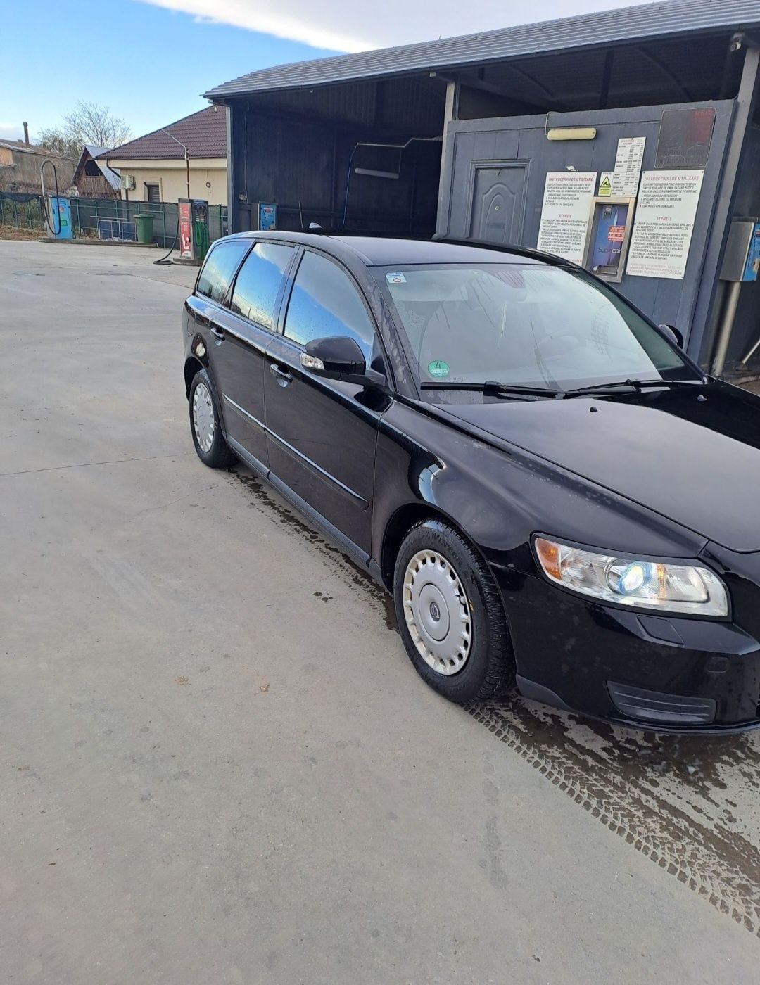 Volvo v50 d 2011