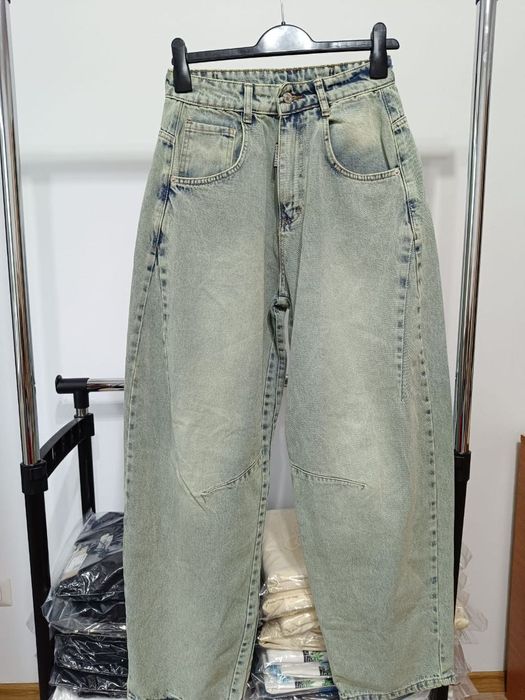 Blugi la modă pentru femei