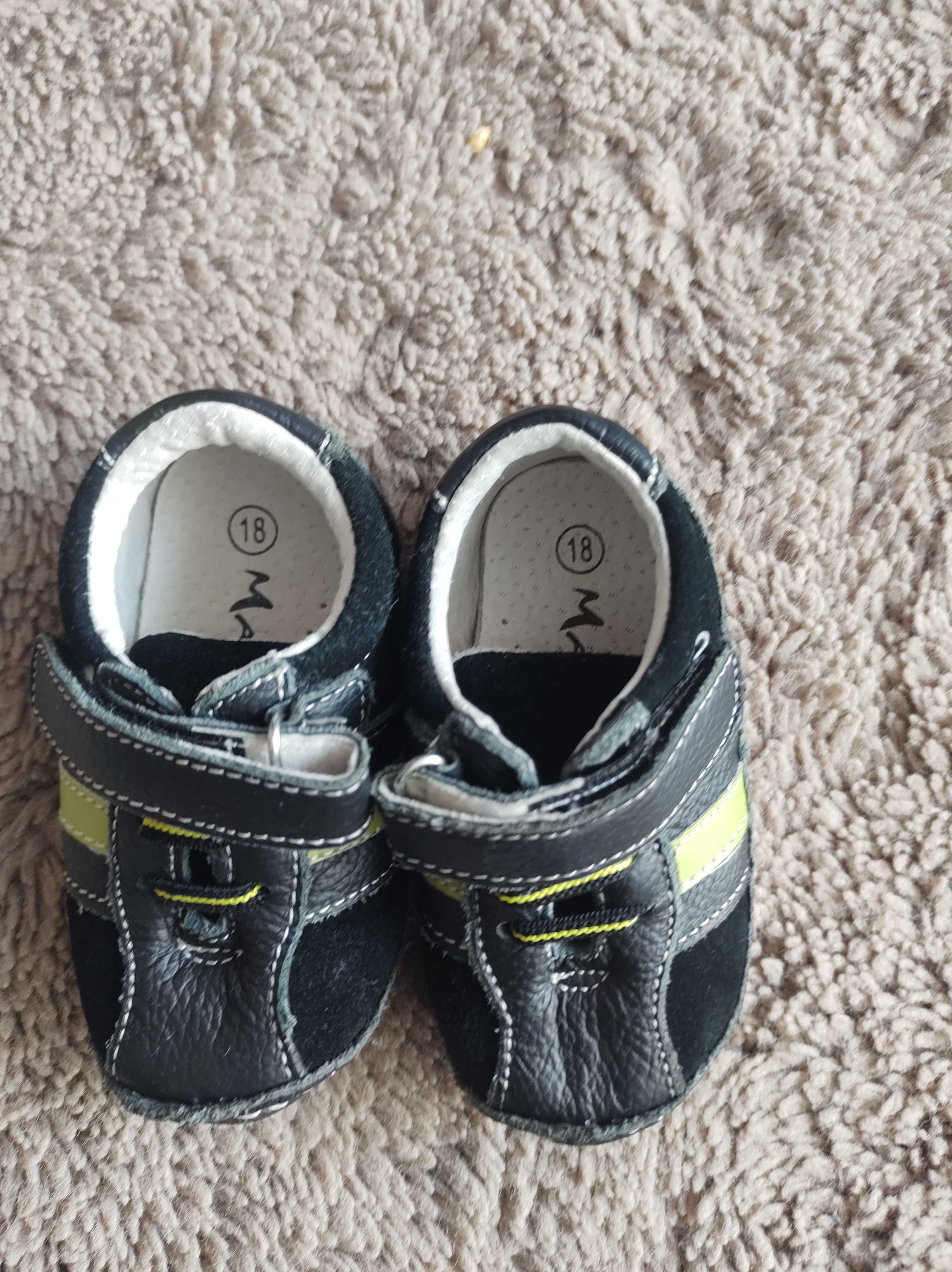 Бебешки обувки размер 18