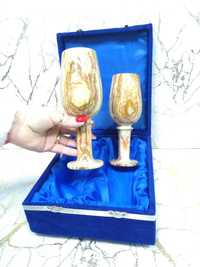 Луксозни чаши от оникс