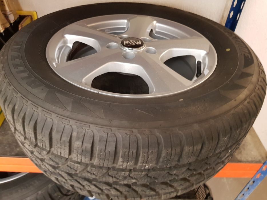 Jante aliaj MSW 16" + cauciucuri iarna Bridgestone 225/65/r16