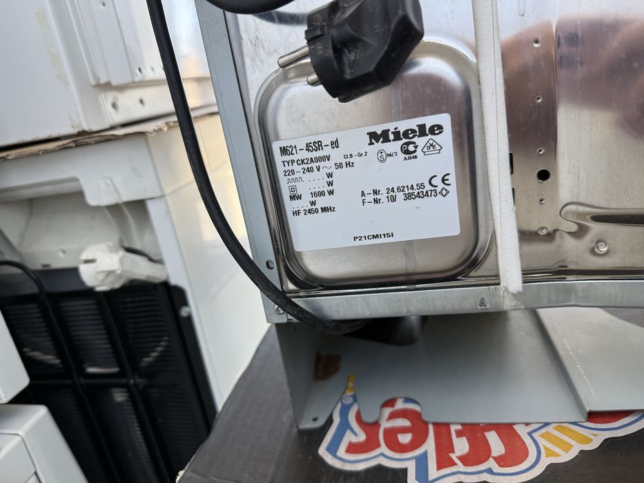 МИкровълнова печка за вграждане Миеле Инокс