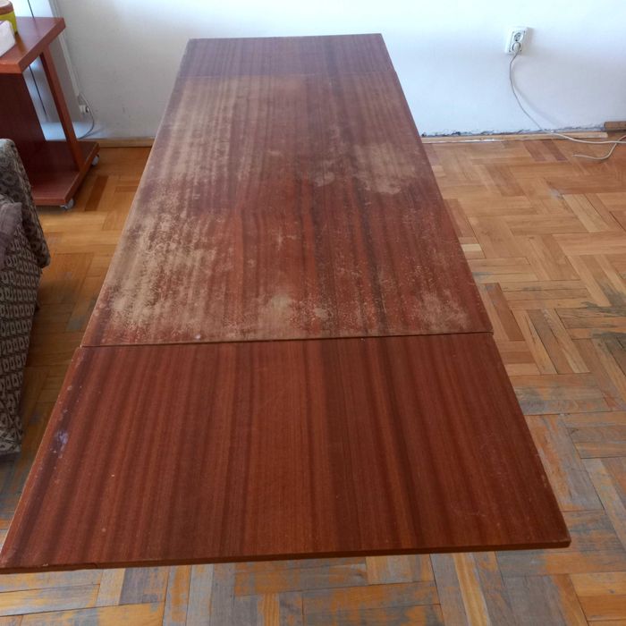 Холна разстегателна маса с повдигащ се механизъм,