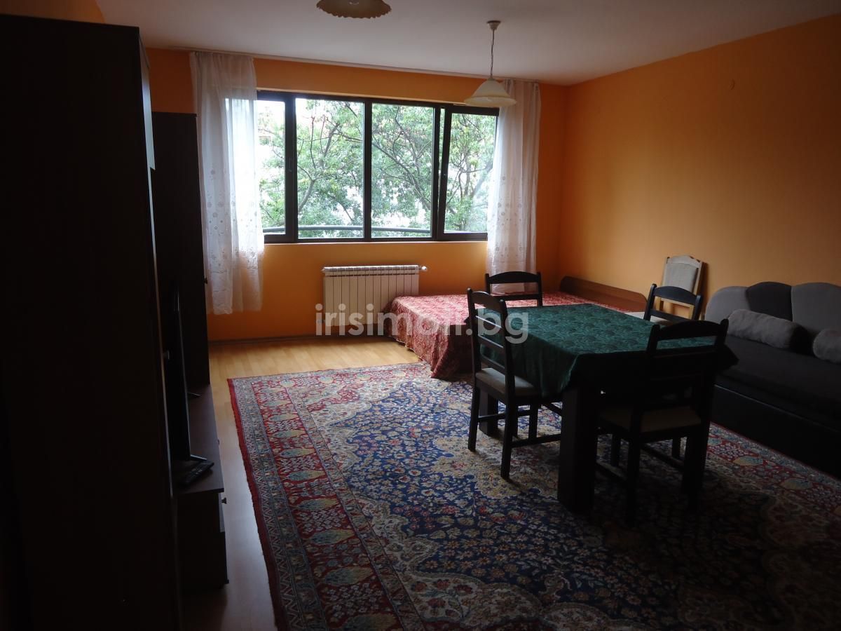 Дава се под наем Тристаен апартамент в София, Стрелбище - 120 кв.м за 770 € - Снимка #3