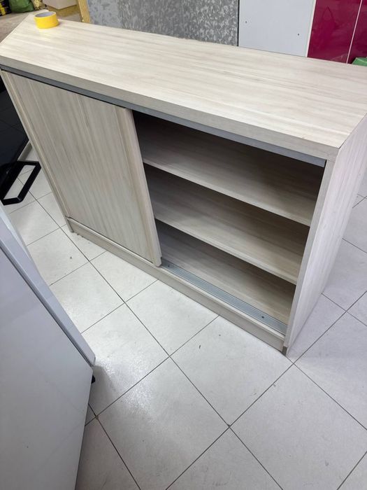 Продаются встроенные шкафы