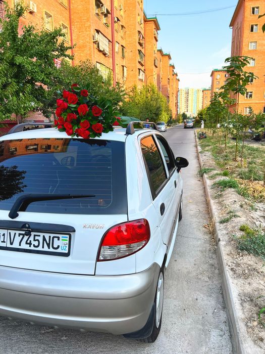 Matiz sotiladi. Damasga obmen bor 2011 yil aybi yoq