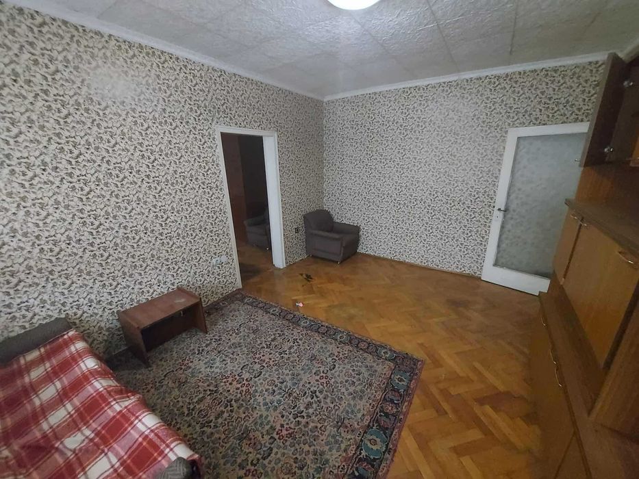 Двустаен апартамент, Под наем, Пазара