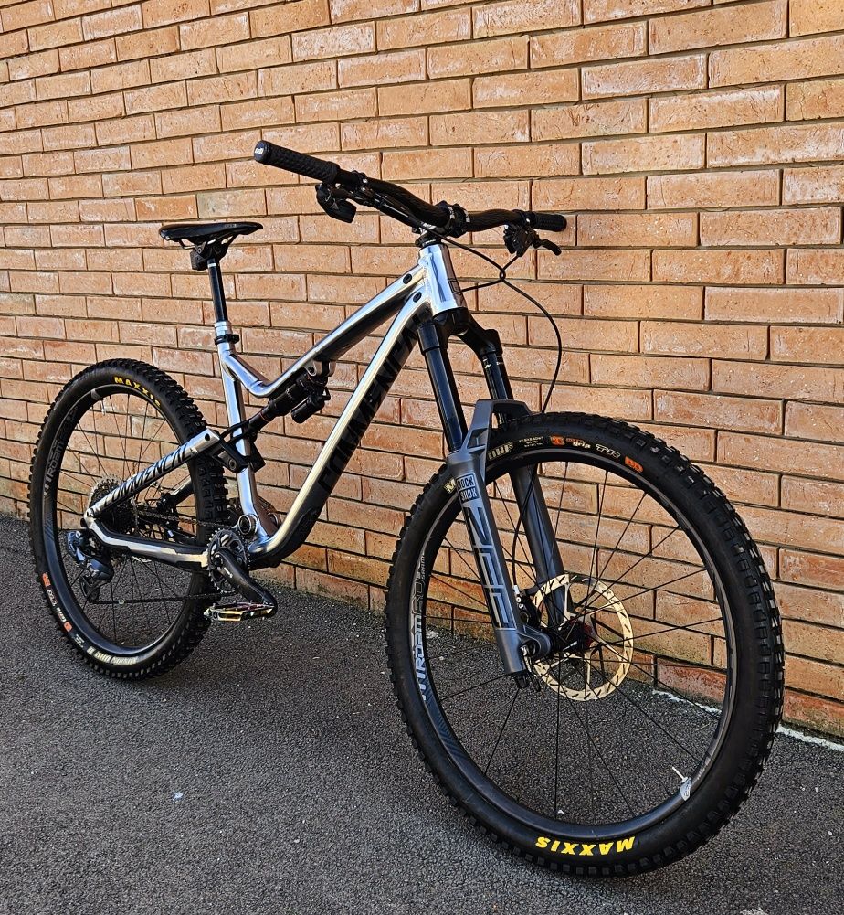 Mtb Commencal Full Suspension ZEB Ultimate X01 AXS bicicleta full