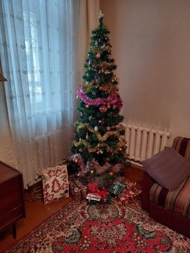 Ёлка новогодняя с подсветкой