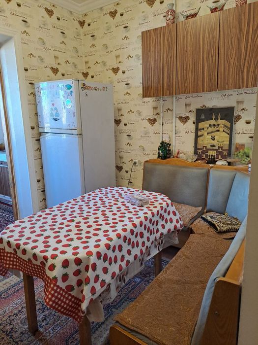 Yunsobod 19 kv yol yuzi 5/4/5/110 kv joyi yaxshi srochniy variyant