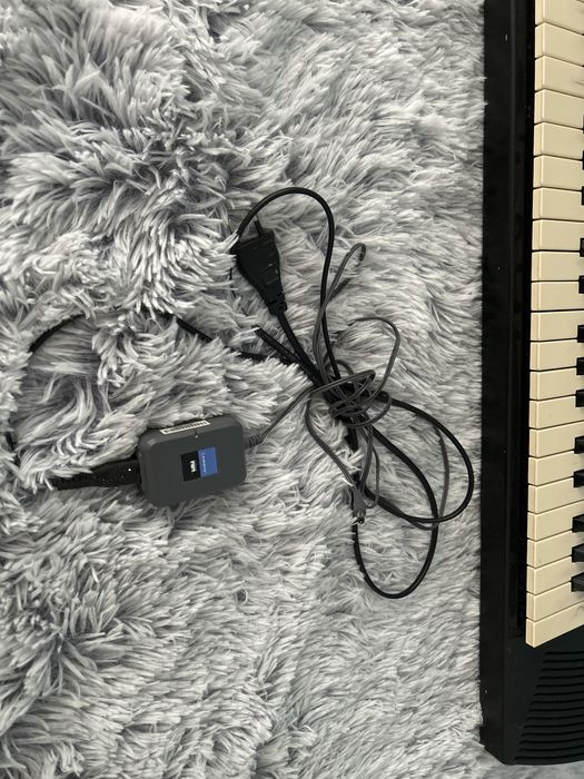 Yamaha electronic keyboard, model PSR 76