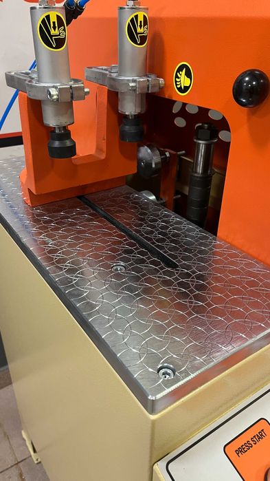 utilaj tamplarie pvc frezat teu