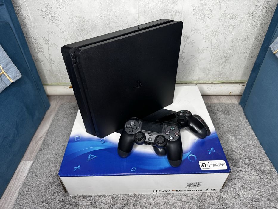 Play station 4 Sony