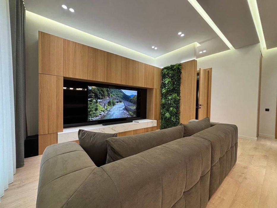 Mirabad Avenue Продается 3 комнатная квартира ремонт Гостиница Россия