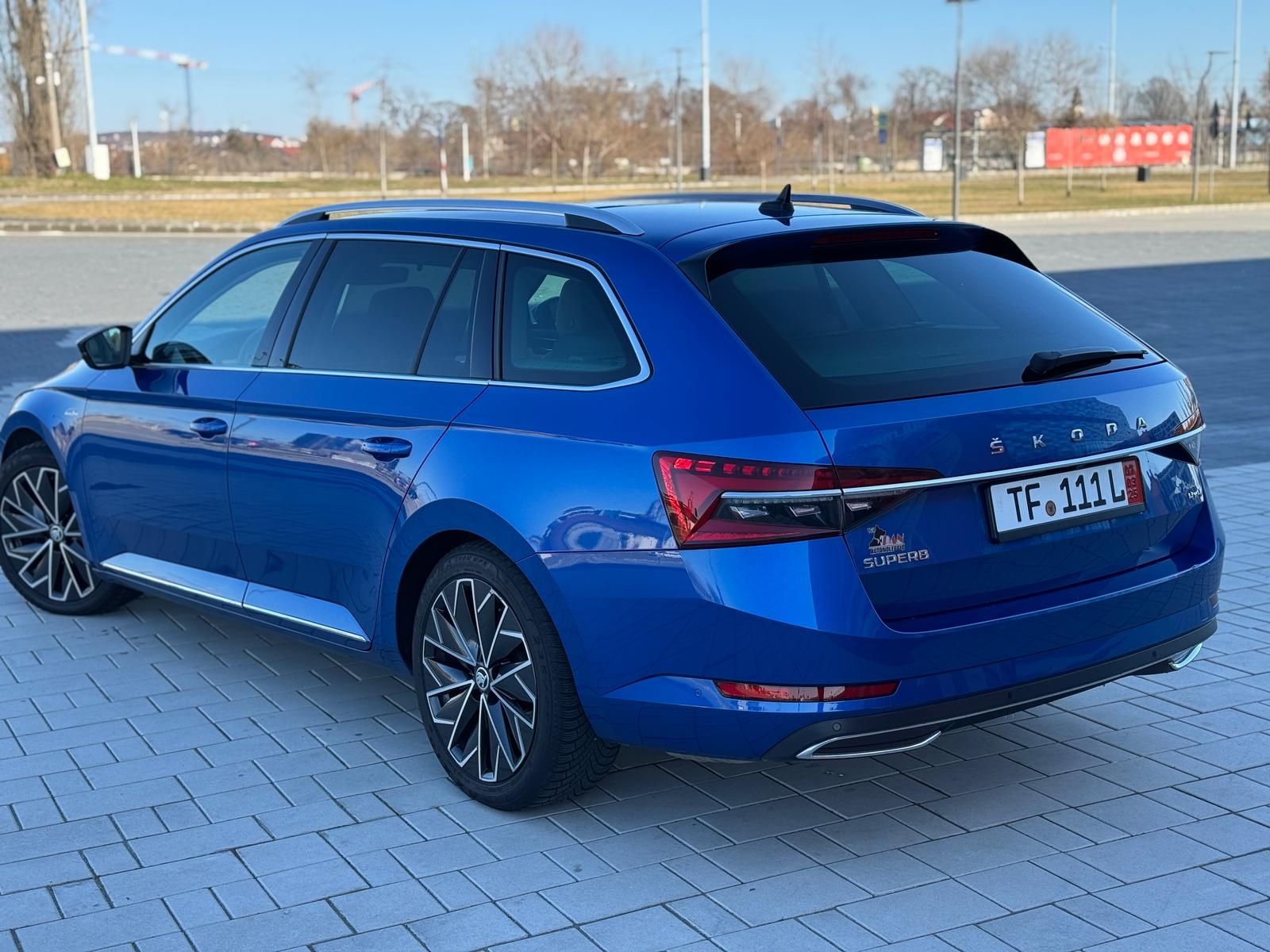 Skoda Superb 2.0 L&K / Dsg / 4x4 / 190 cp/ Panoramic
