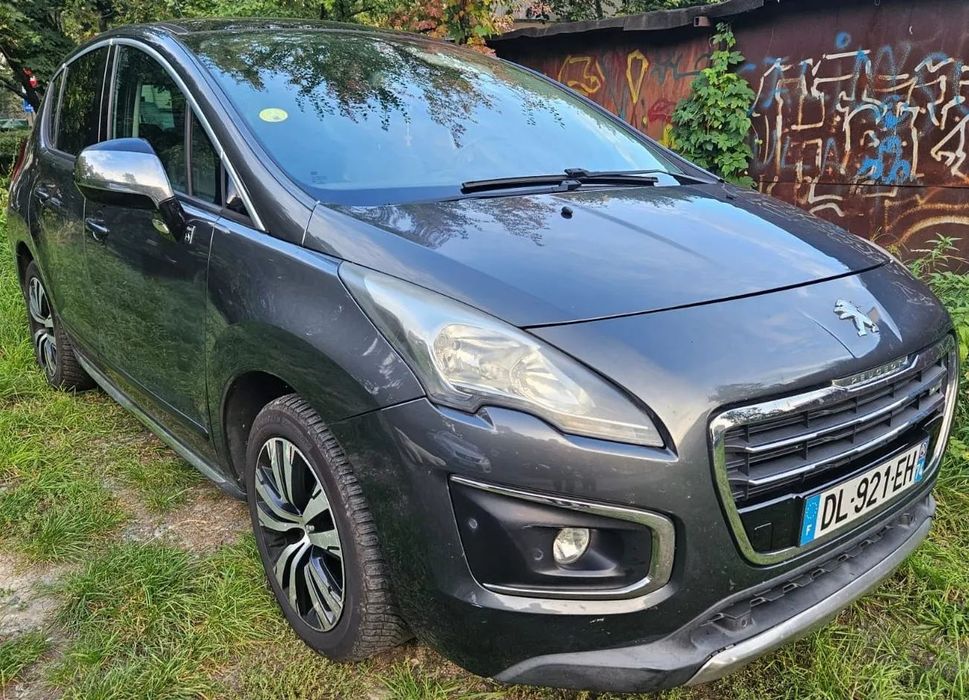 Peugeot 3008 hybrid 4X4 200 CP