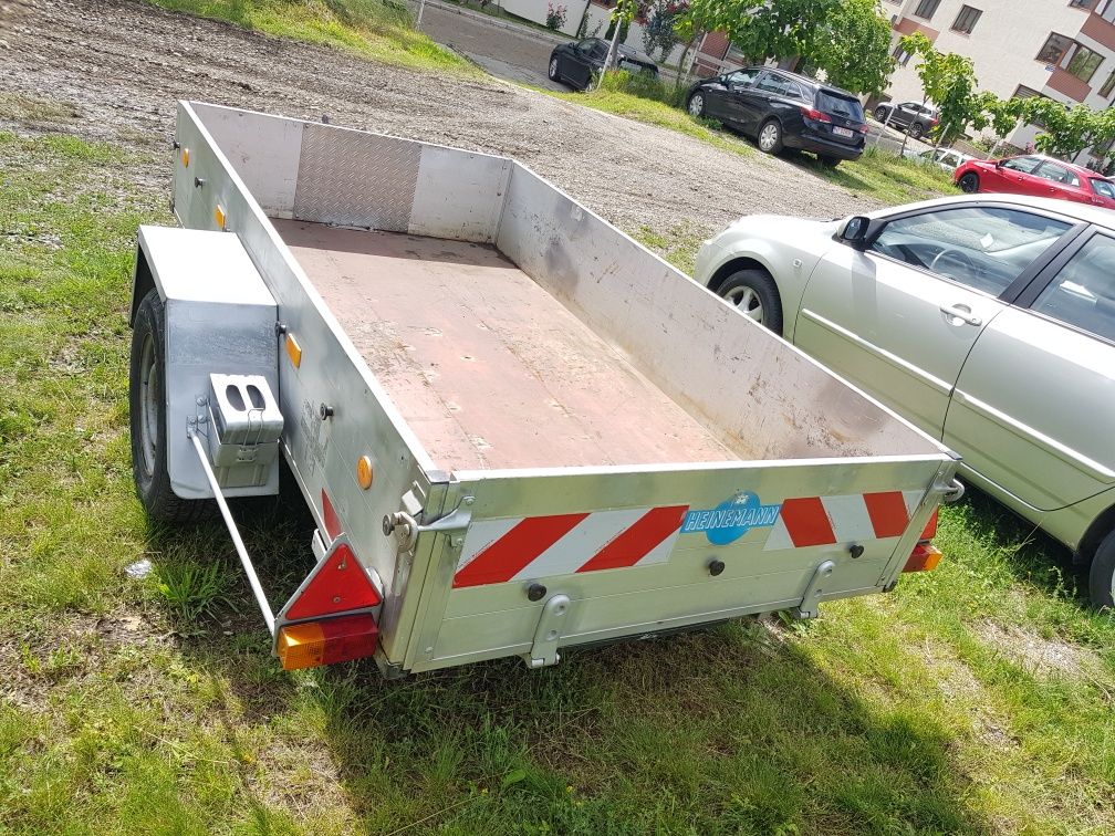 Inchiriez remorca auto - 1300 kg