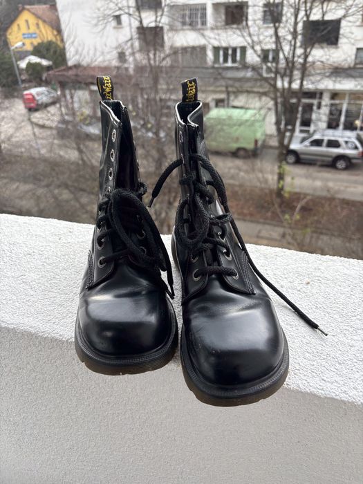 Кубинки винтидж естествена кожа Made in England Doc Martens