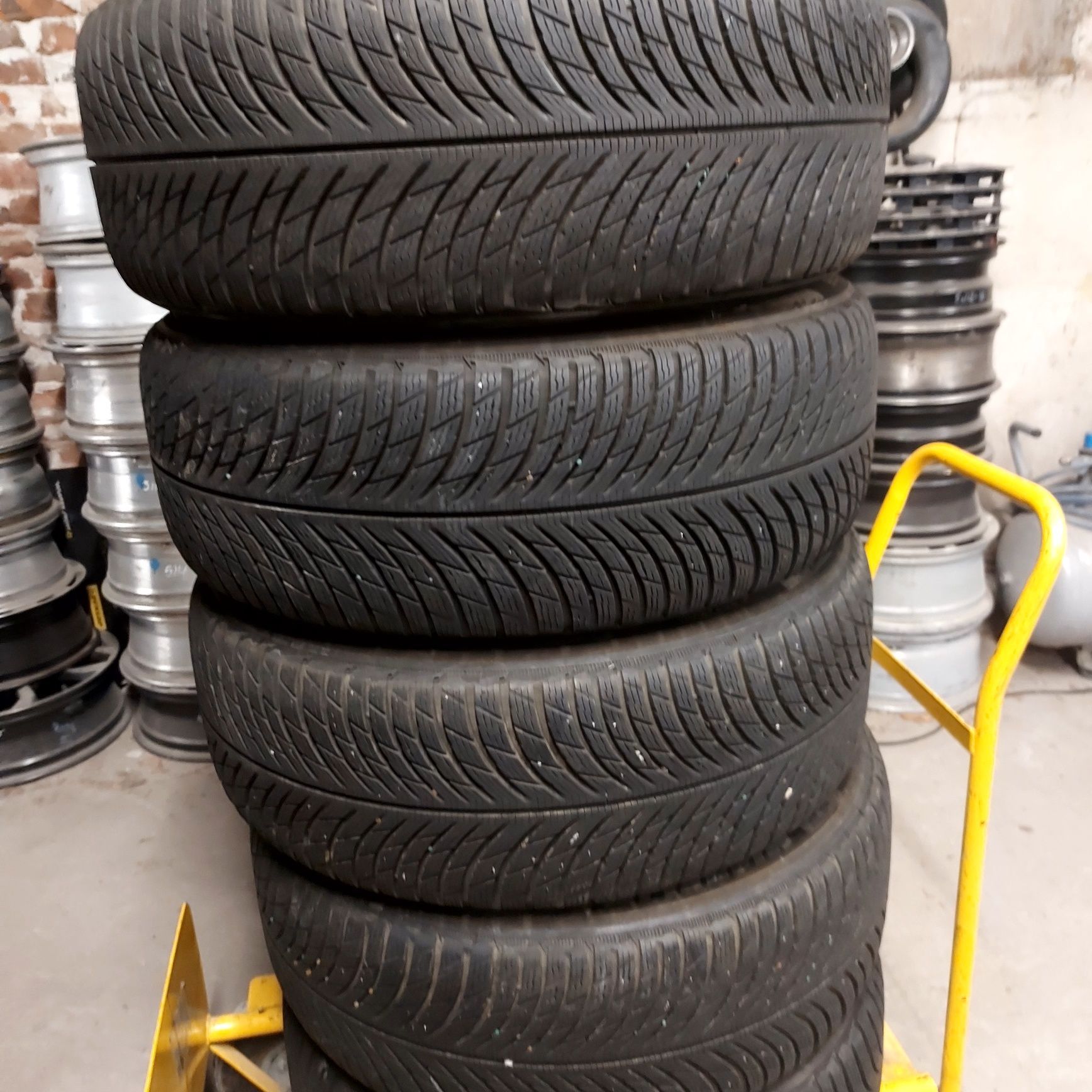 245/50/19"Michelin pilot alpin 5 zp dot 2023