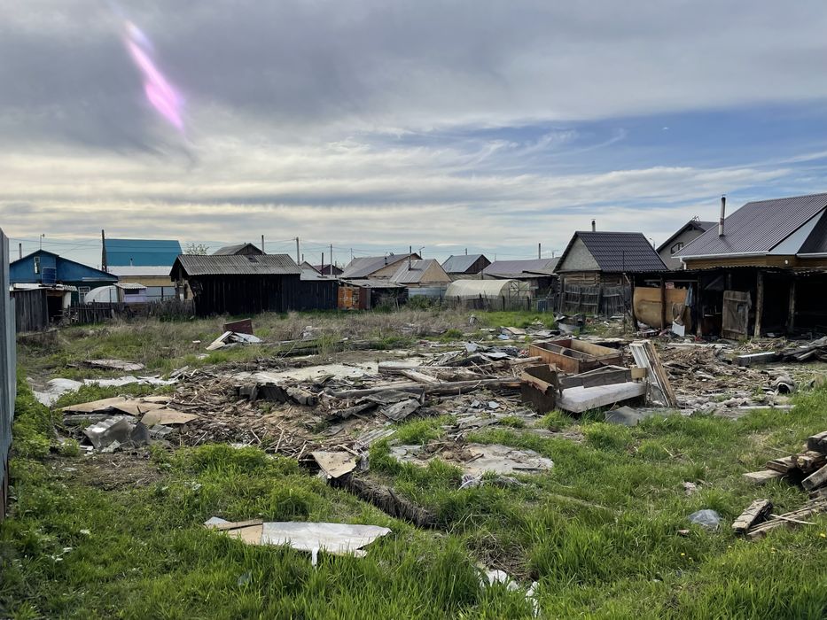 Продажа земельного участка район рабочий !