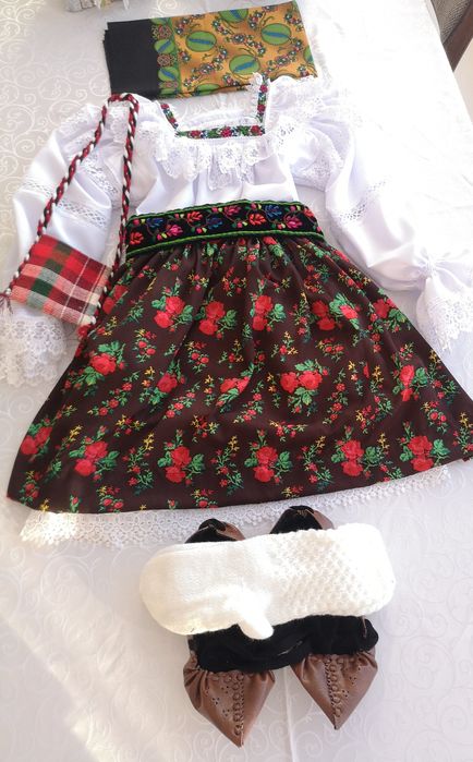 Costum popular pentru femei de Maramures.