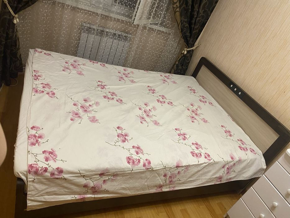 Отдам даром кровать