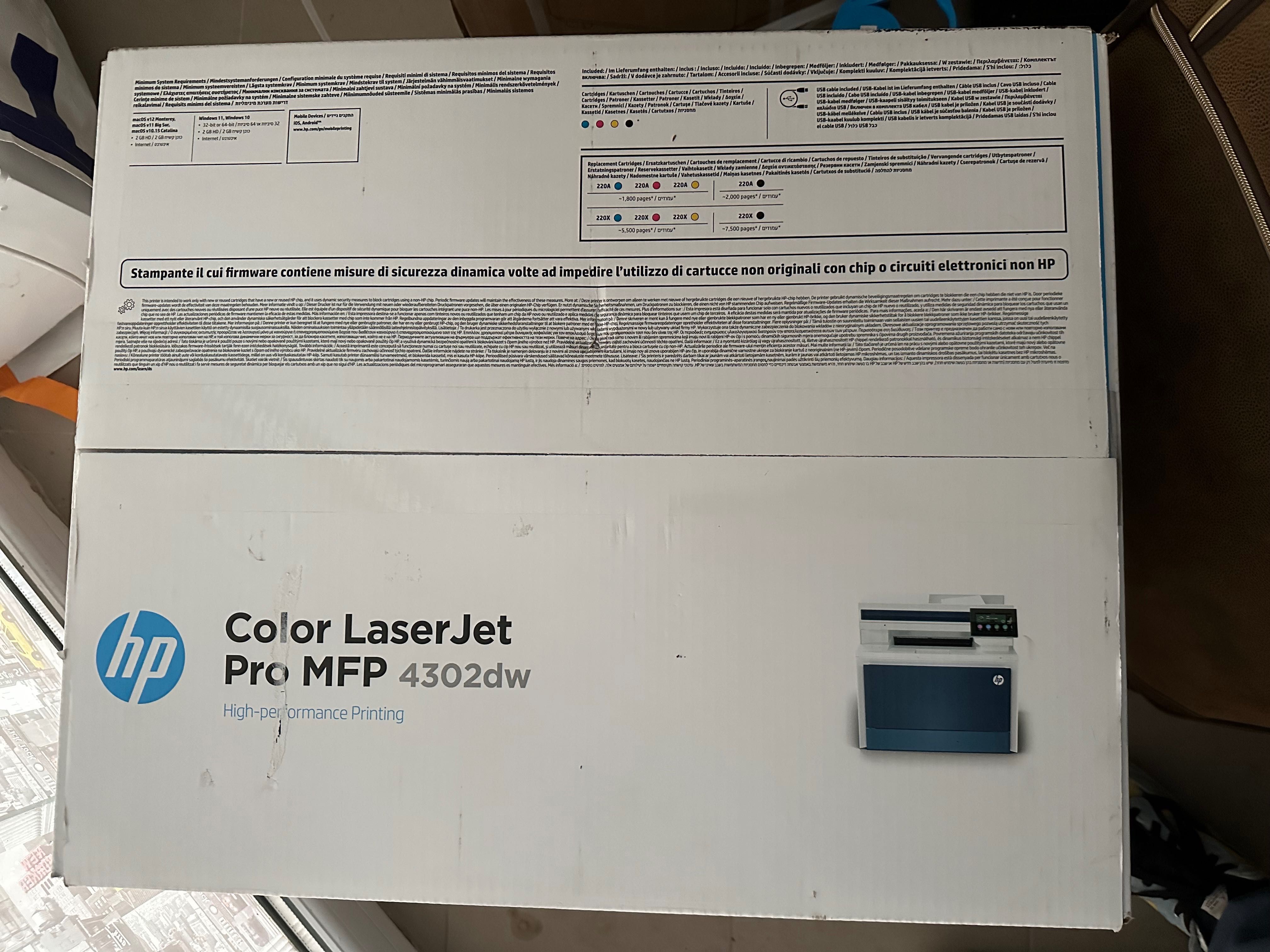 Color LaserJet
Pro MFP