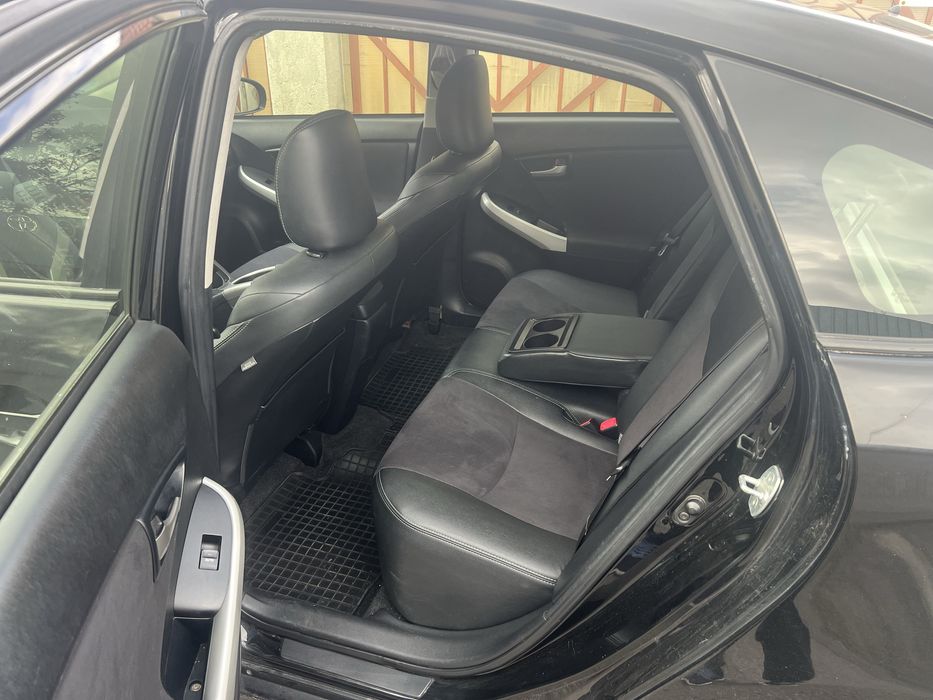 Toyota prius 2013+gpl