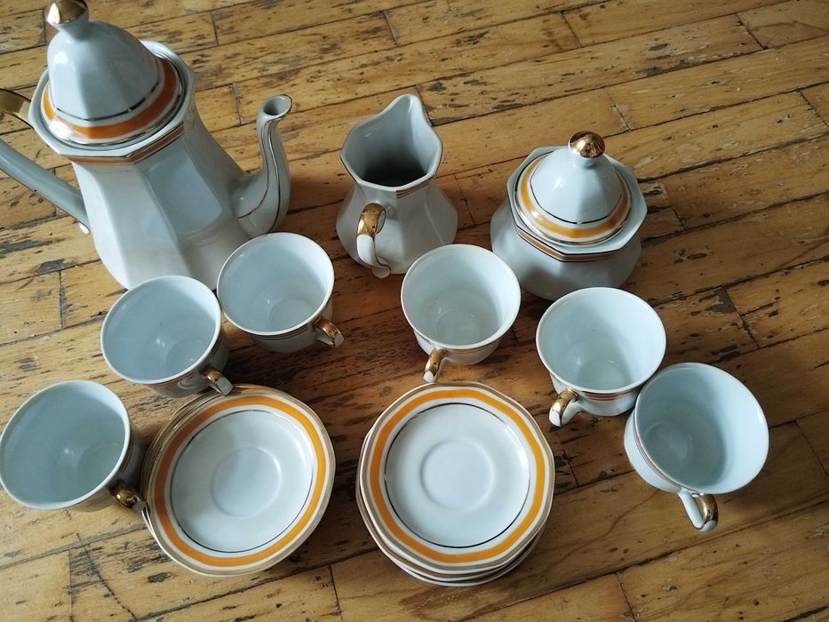 Сервиз за кафе, Сифон ,Прибори за хранене BRAZIL