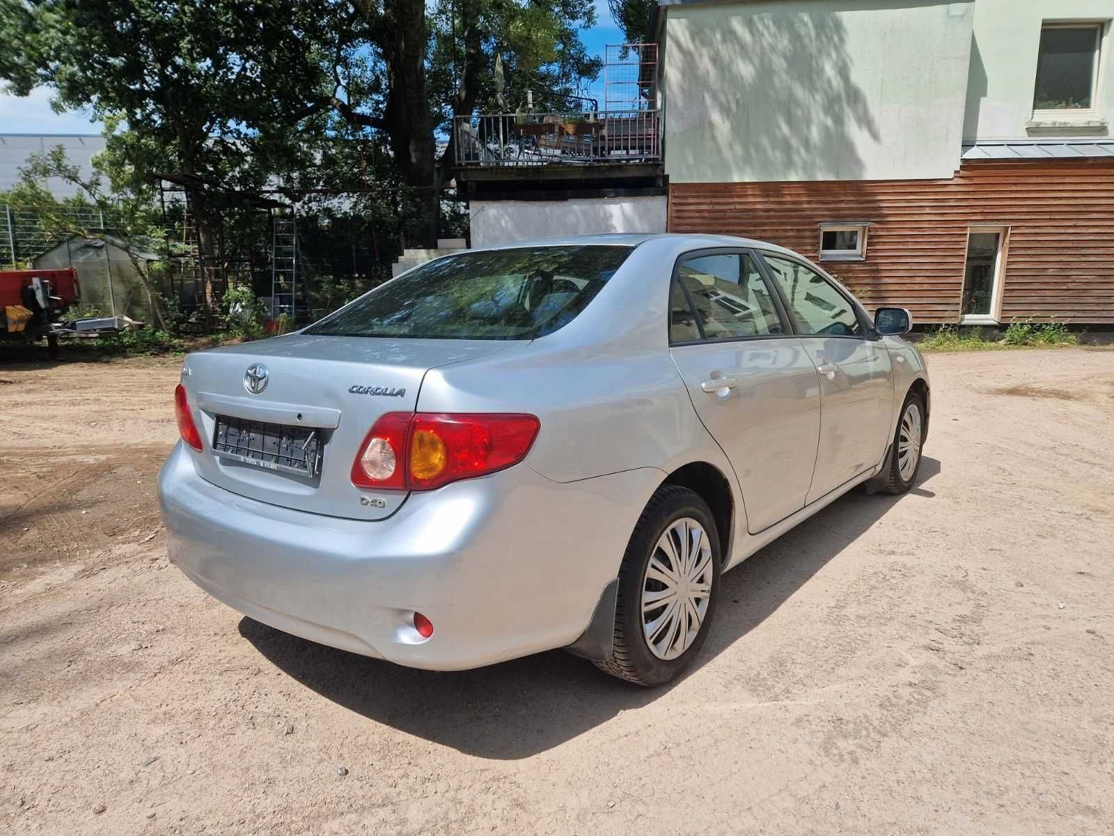 Toyota Corolla 1.4d4d  90к.с. 2009г. На Части !!!