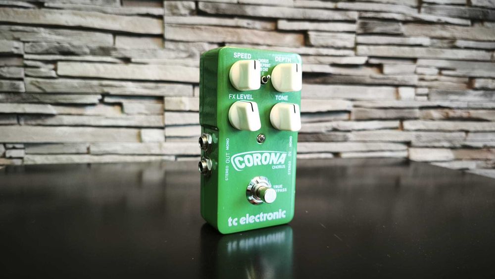 Pedala chitara TC ELECTRONIC CORONA CHORUS - Garantie