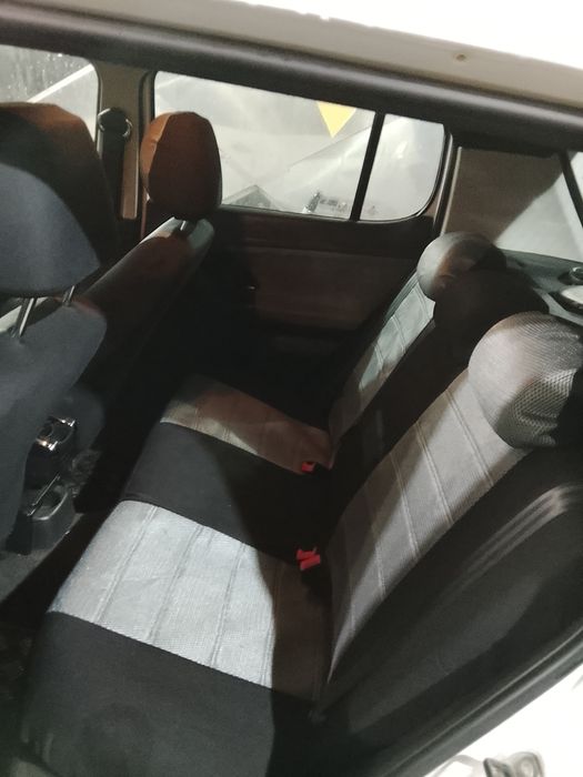 Vând Skoda Fabia 2010