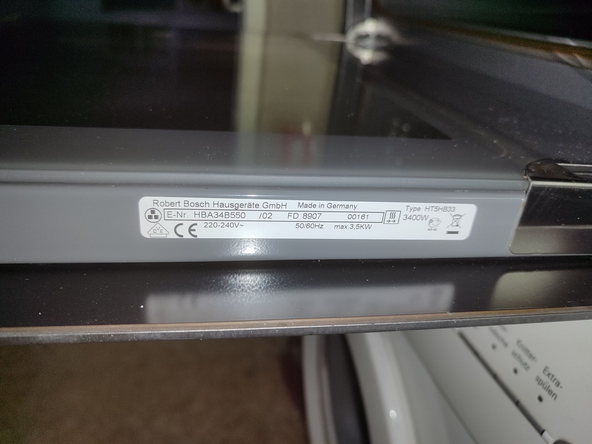 Фурна Bosch HBA34B550 - 10Функци + 10 автоматични програми.