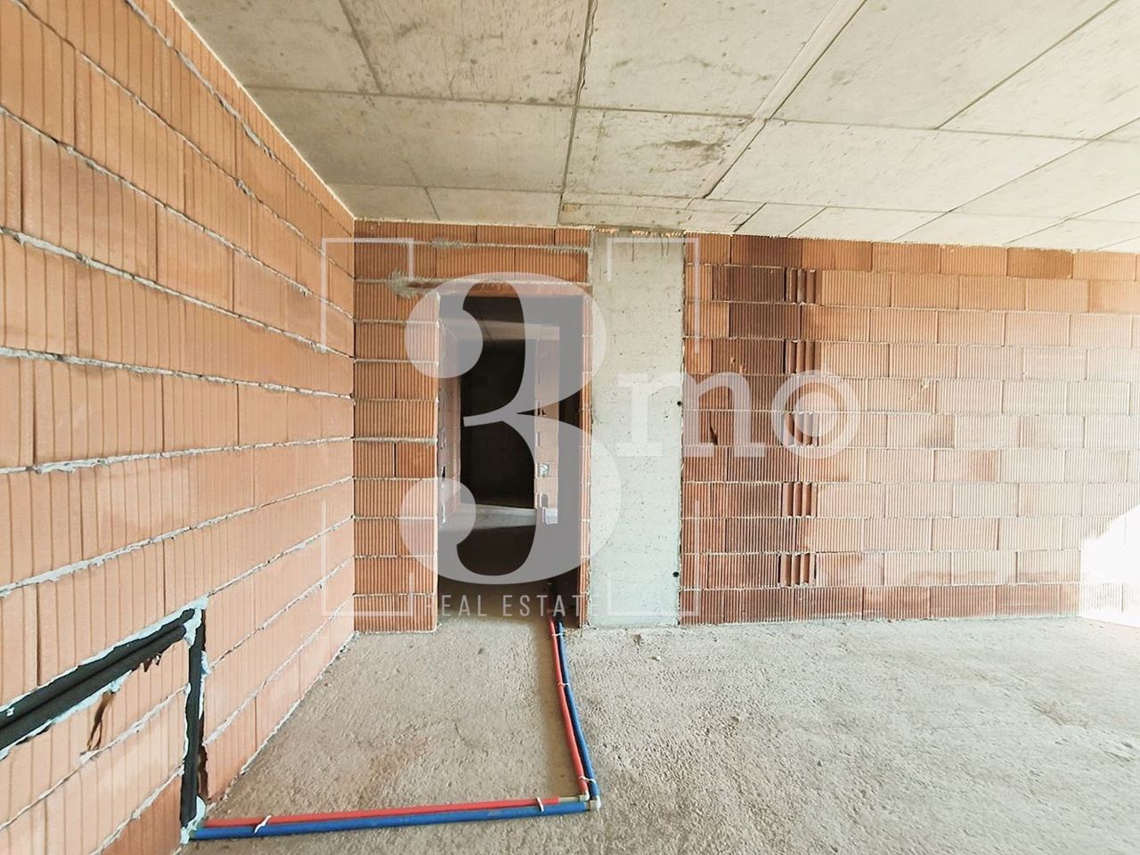 Продава се Тристаен апартамент в София, Люлин 5 - 125 кв.м за 1506 €/кв.м - Снимка #8