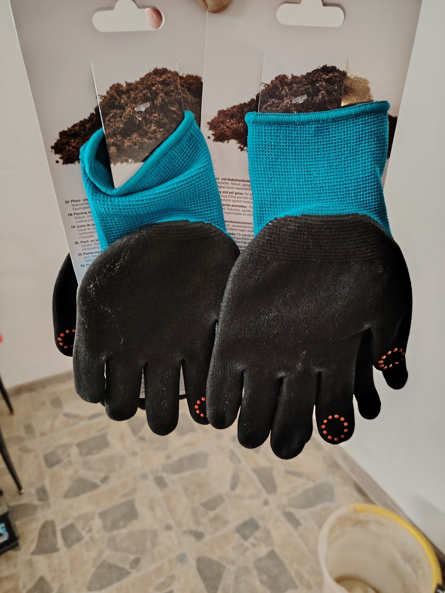 Градински ръкавици