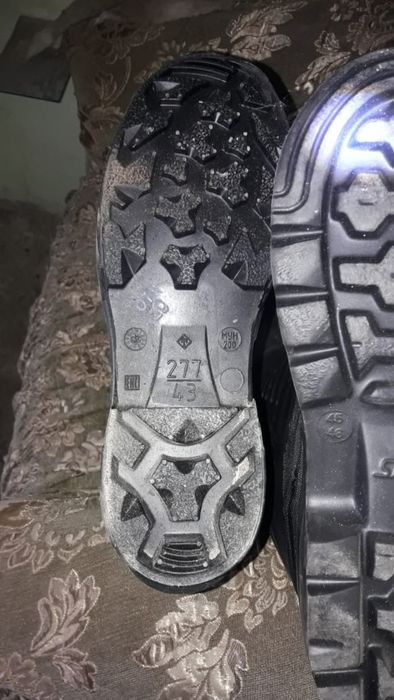 продам рабочие сапоги