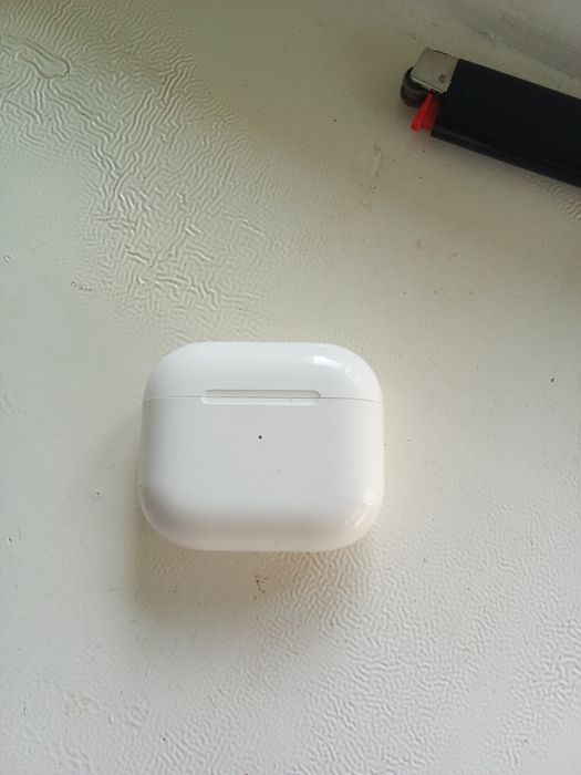 Продам Наушники AirPods