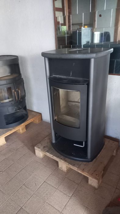 Șeminee sobe de căldură pe lemne